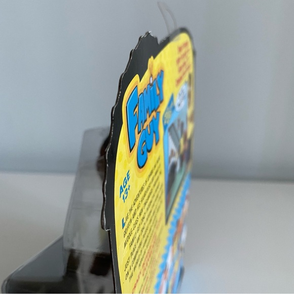 Family guy ‘Cleveland’ Figurine - Picture 3 of 5